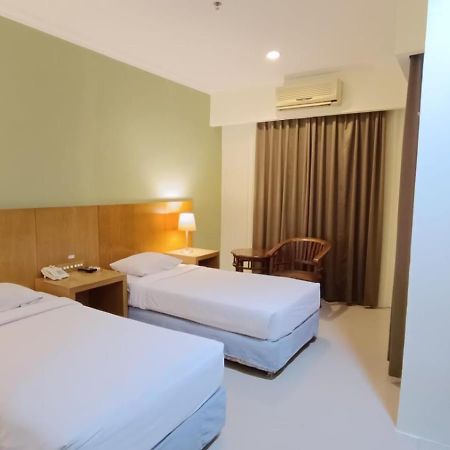 Hotel Wisata Palembang Exterior foto